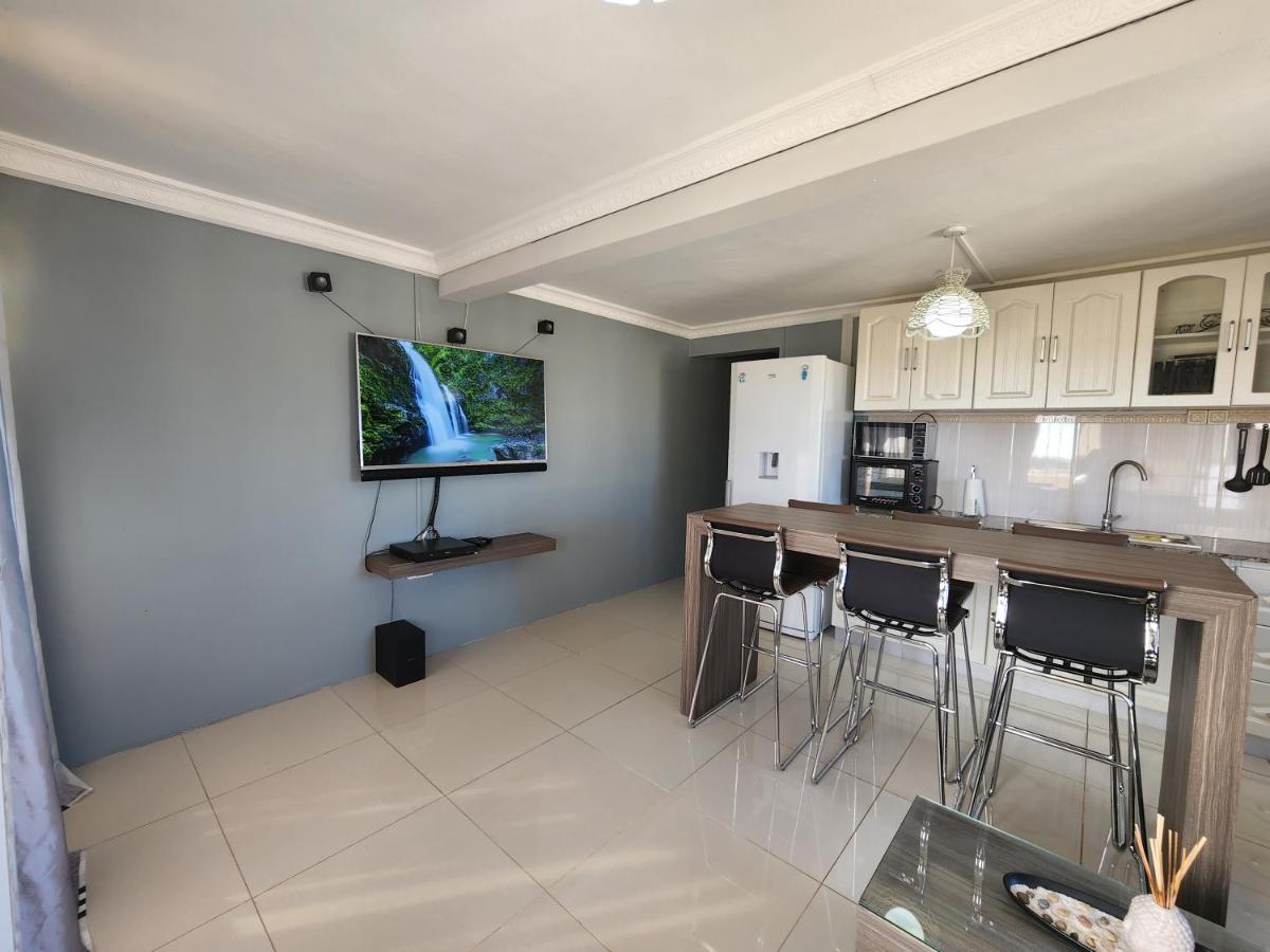 Sunsetview Beach Apartment Flic-en-Flacq المظهر الخارجي الصورة